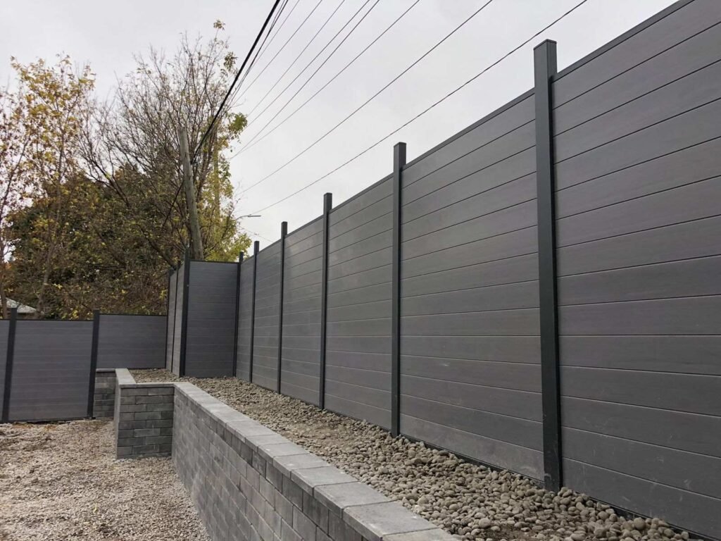 Fencing VitBud Landscaping Construction (1)